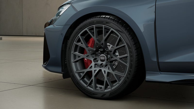 2026 Audi RS3 RS 3 Sedan TFSI 294 kW image 5