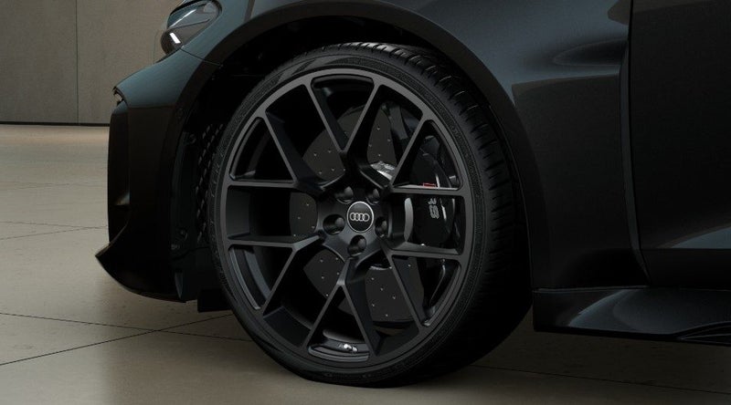 2026 Audi RS5 2.9TFSI 470kW PHEV Avant image 3