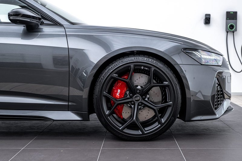 2026 Audi RS6 AVANT PERFORMANCE image 3