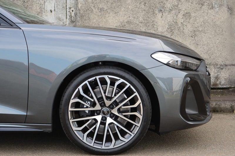 2026 Audi S5 Sedan TFSI 270kW image 4