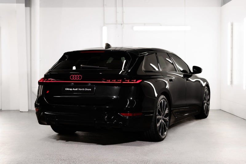 2026 Audi S6 Avant e-tron image 2