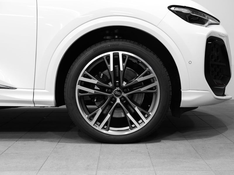 2026 Audi SQ5 Sportback 270kW 3L V6 Turbo AWD M... image 5