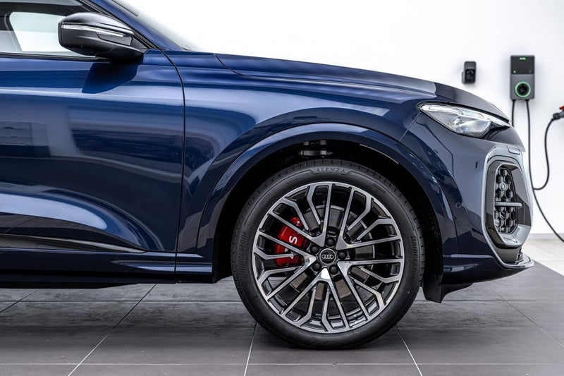 2026 Audi SQ5 SPORTBACK TFSI image 3