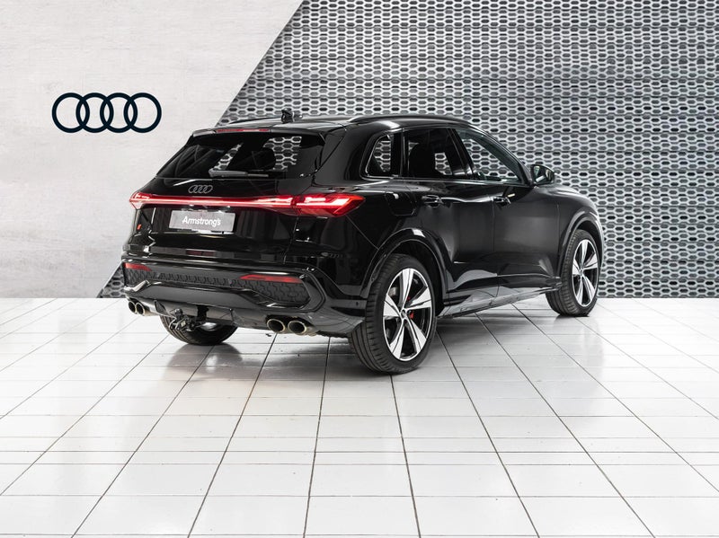 2026 Audi SQ5 SUV quattro image 3