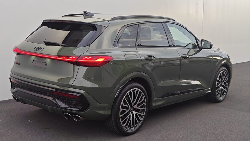 2026 Audi SQ5 SUV TFSI image 4