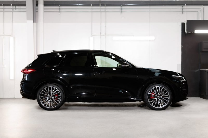 2026 Audi SQ5 SUV TFSI image 3