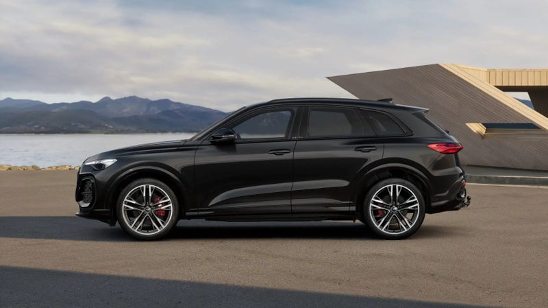 2026 Audi SQ5 SUV TFSI image 2