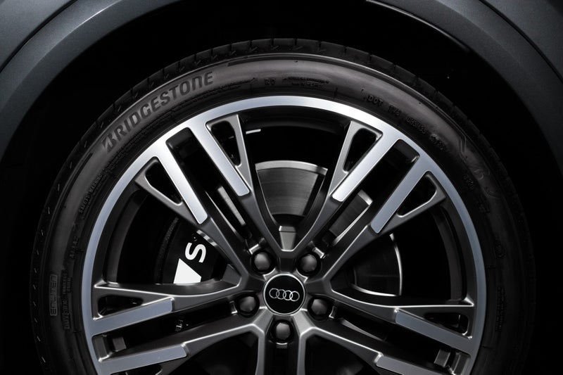 2026 Audi SQ5 SUV TFSI image 5