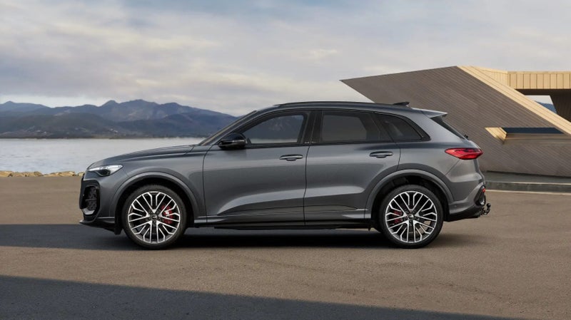 2026 Audi SQ5 SUV TFSI image 2