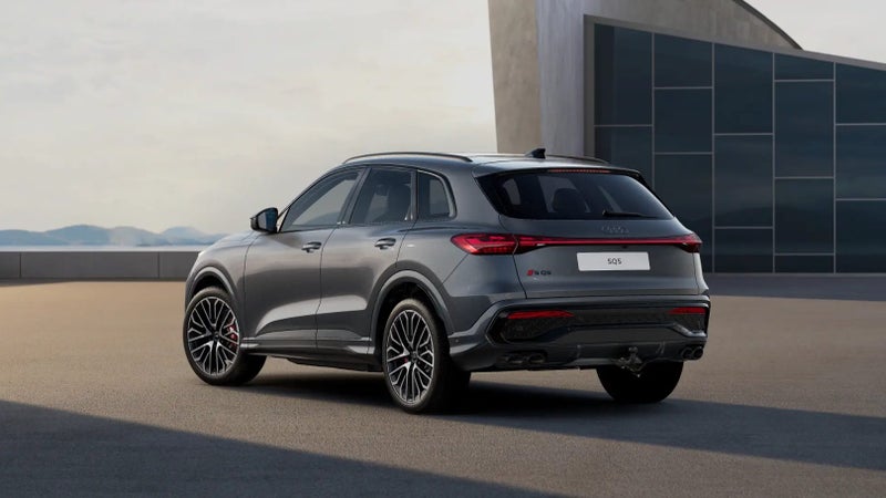 2026 Audi SQ5 SUV TFSI image 3