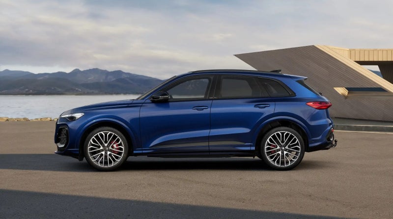 2026 Audi SQ5 SUV TFSI image 2