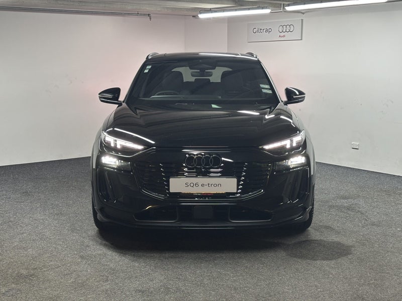 2026 Audi SQ6 SUV E-Tron 360 kW image 2