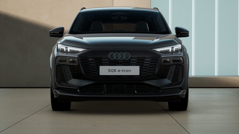 2026 Audi SQ6 SUV e-tron 360 kW image 4