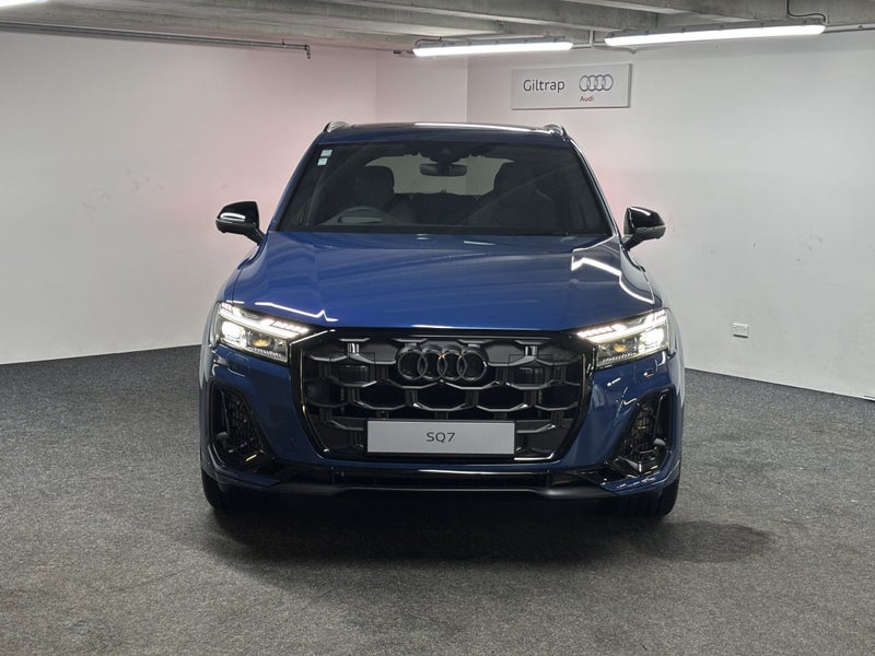 2026 Audi SQ7 TFSI 373 kW image 2