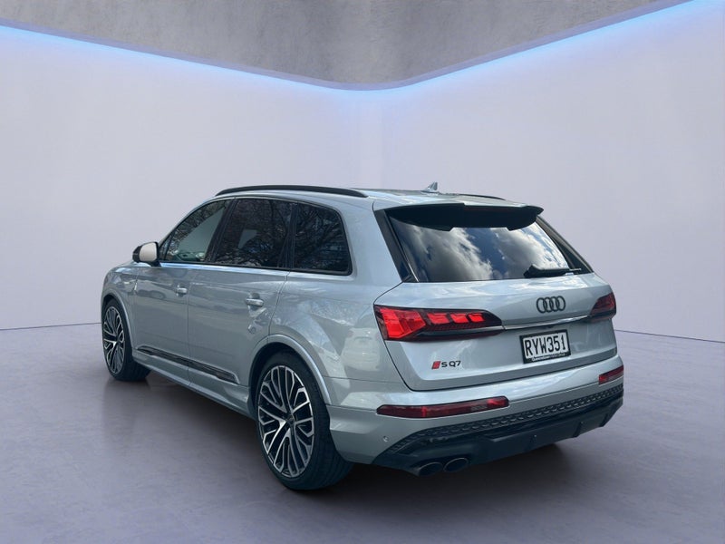 2026 Audi SQ7 TFSI 373 kW image 3