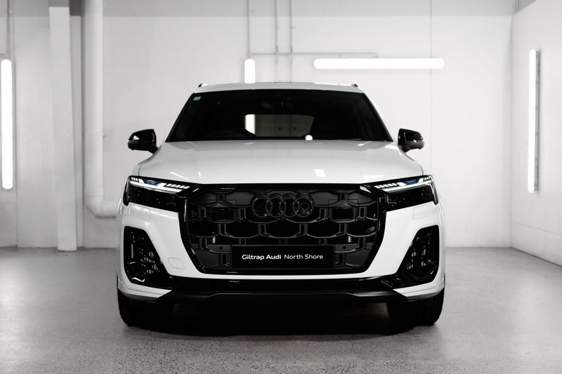 2026 Audi SQ7 TFSI 373 kW image 3