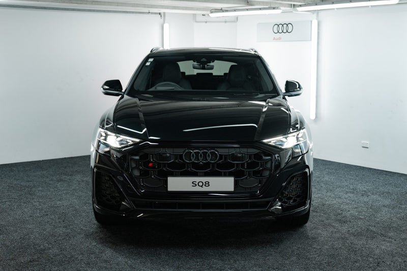 2026 Audi SQ8 TFSI image 2