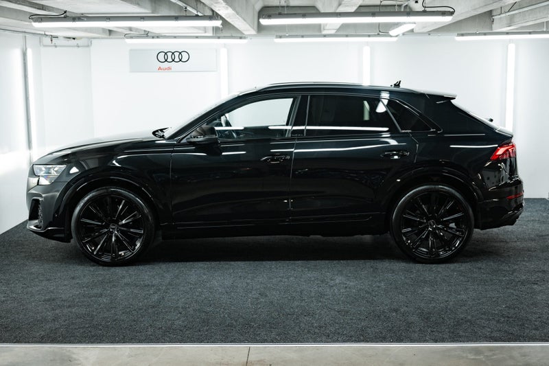2026 Audi SQ8 TFSI image 4