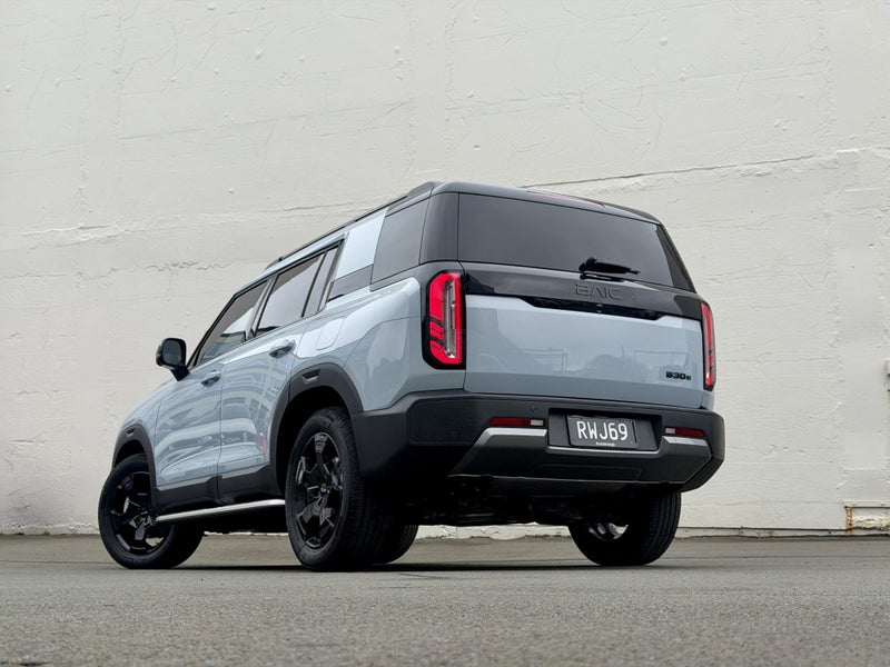 2026 BAIC B30 BLACKOUT EDITION AWD HYBRID image 3