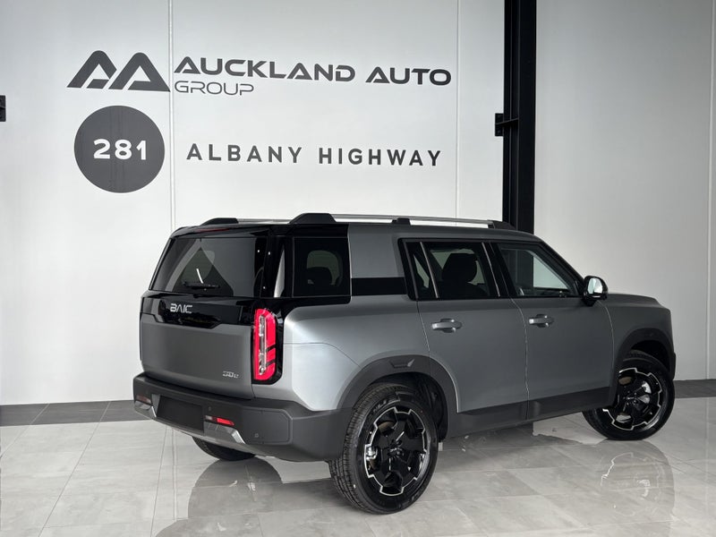 2026 BAIC B30 Hybrid Premium Adventure - (324Hp... image 4