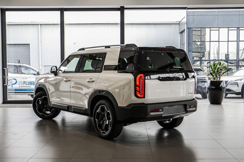 2026 BAIC B30 Premium 1.5Pht/At 7-years Unlimit... image 3