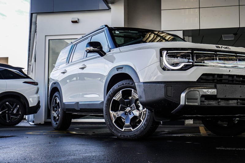 2026 BAIC B30 Premium 1.5Pht/At Trophy Edition image 4