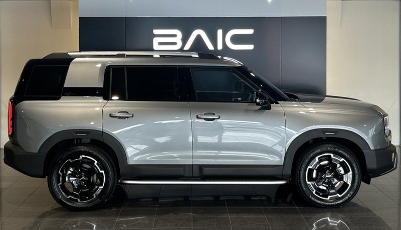 2026 BAIC B30 Premium Advanture HEV AWD image 3