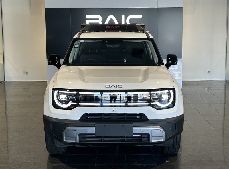 2026 BAIC B30 Premium Adventure HEV image 4