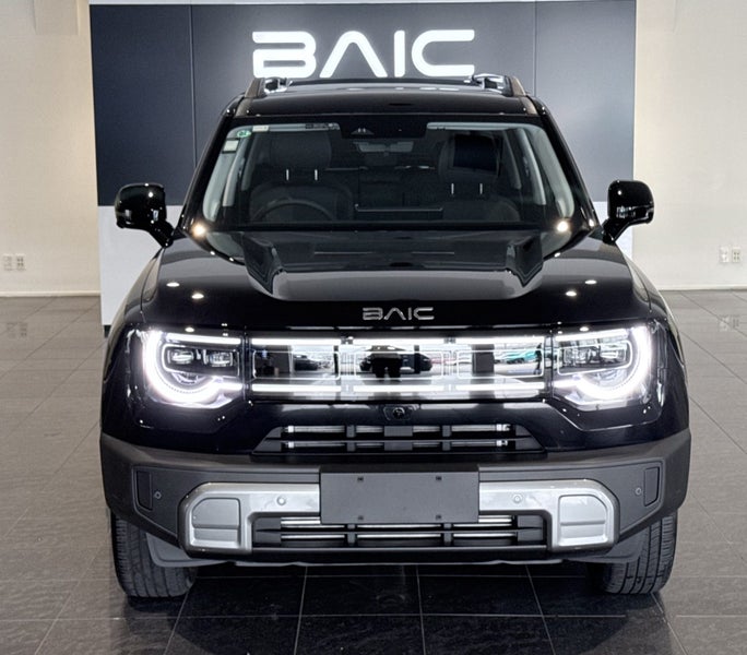 2026 BAIC B30 Premium Adventure HEV image 4