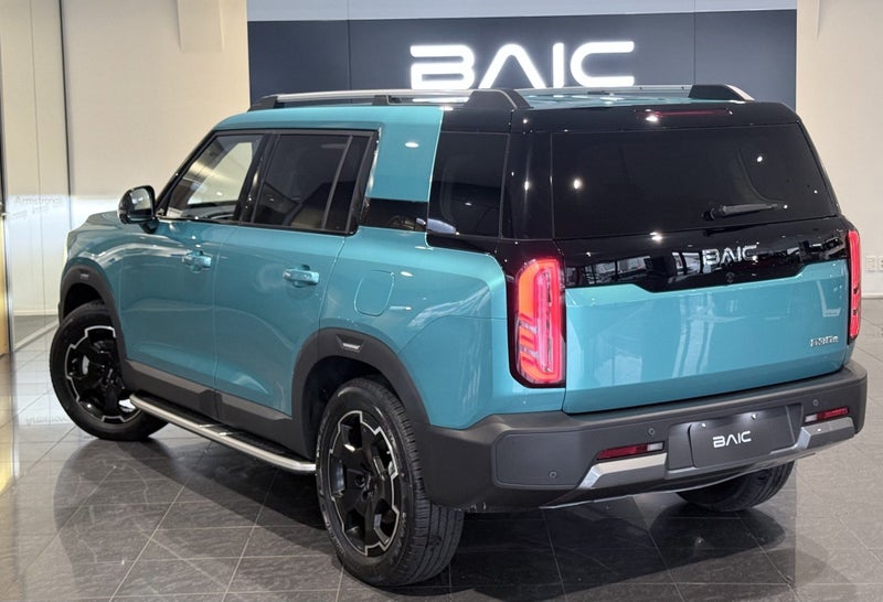 2026 BAIC B30 Premium Adventure HEV AWD **DEMO** image 2