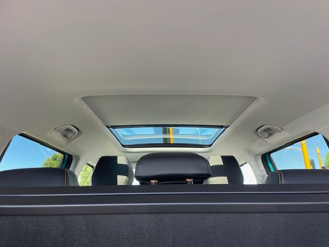 2026 BAIC B30 Premium Adventure HEV AWD Hybrid image 5