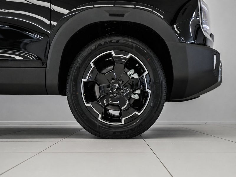 2026 BAIC B30 Premium Adventure Hybrid 1.5PEHT/AT image 5