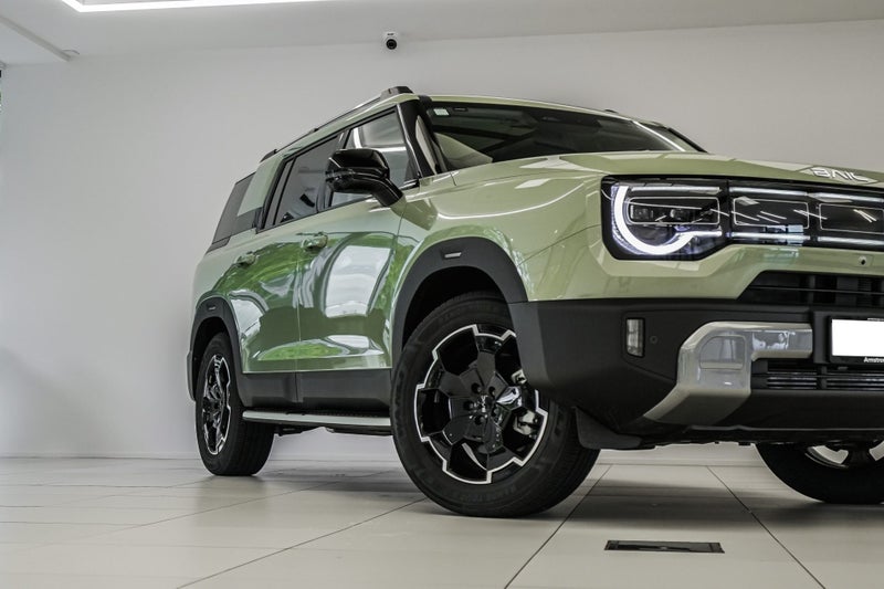 2026 BAIC B30 Premium Adventure Hybrid AWD 1.5P... image 2