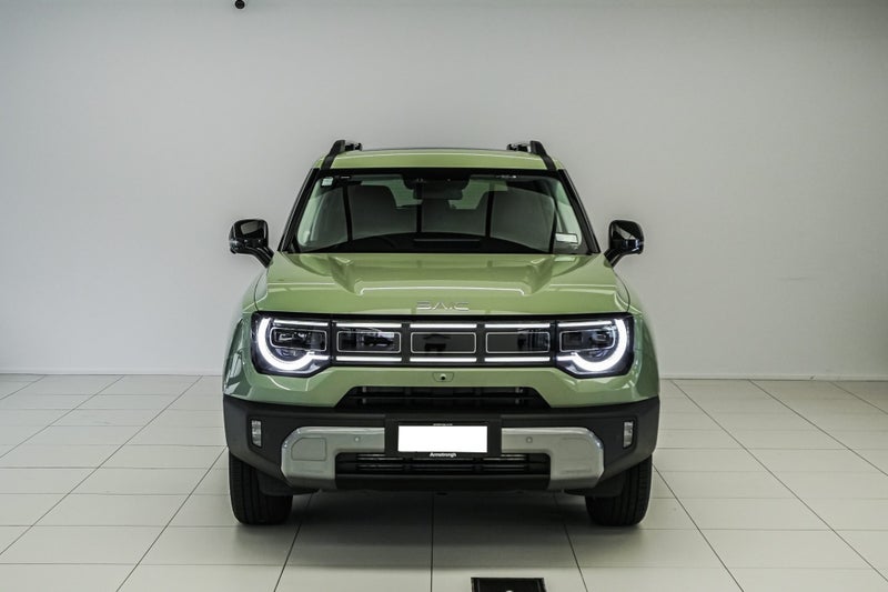 2026 BAIC B30 Premium Adventure Hybrid AWD 1.5P... image 4