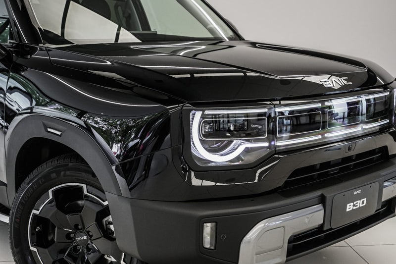 2026 BAIC B30 Premium Adventure Hybrid AWD 1.5P... image 4