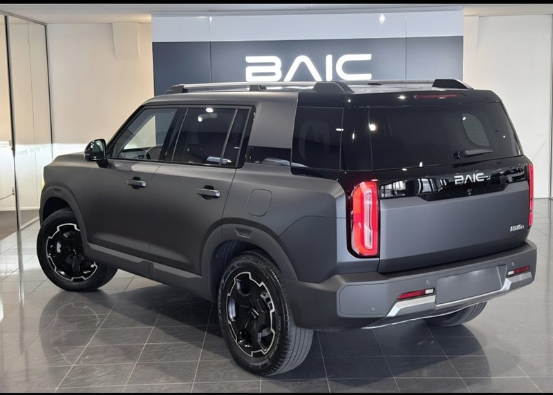 2026 BAIC B30 Premium Advneture HEV image 2