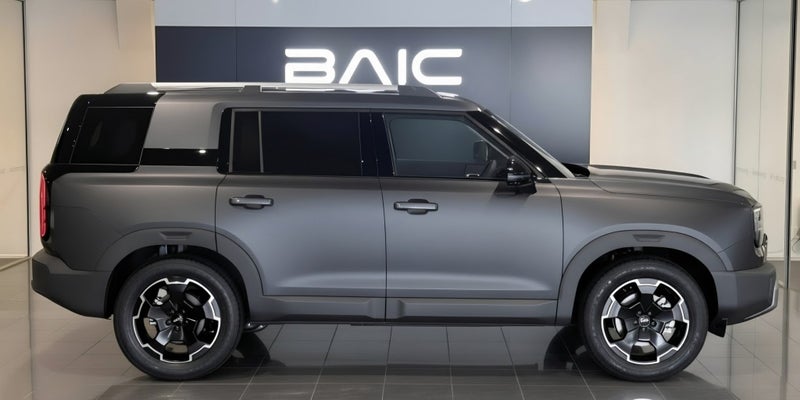 2026 BAIC B30 Premium Advneture HEV image 3