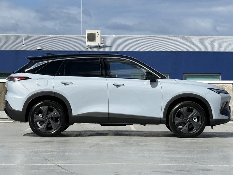 2026 BAIC X55 Elite Hybrid 1.5Ph image 3