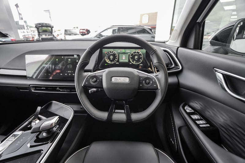 2026 BAIC X55 Elite Smart Hybrid 1.5Ph image 5