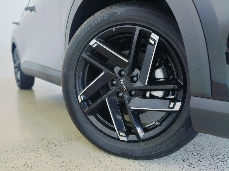 2026 BAIC X55 Premium image 4