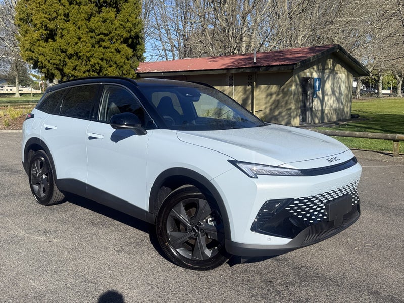 2026 BAIC X55 Premium Hybrid image 2