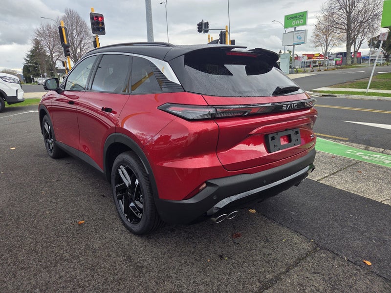 2026 BAIC X55 Premium Plus image 3
