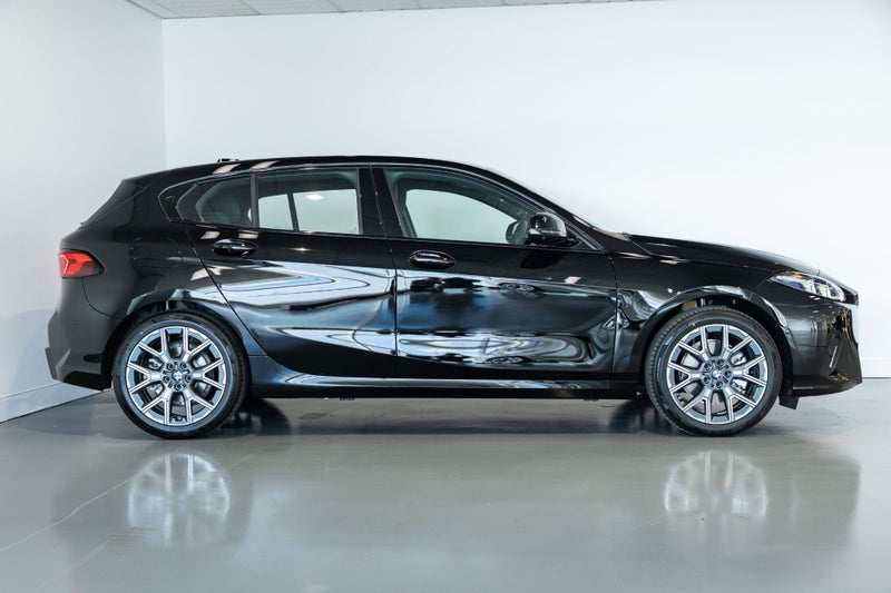 2026 BMW 120i 120 image 4