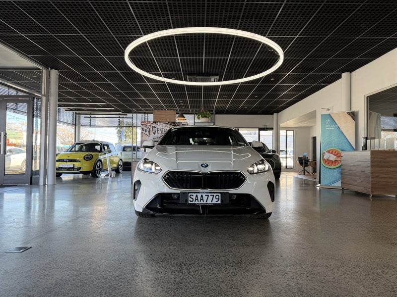 2026 BMW 120i 120 Hatch M Sport Pro image 2