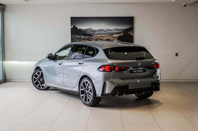 2026 BMW 120i Hatch image 2