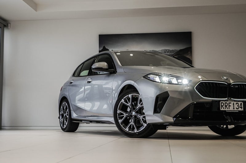 2026 BMW 120i Mild-Hybrid image 2