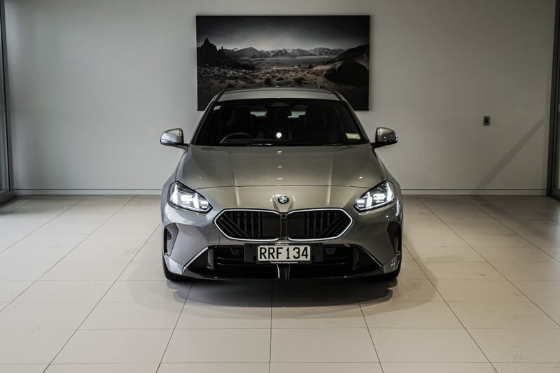 2026 BMW 120i Mild-Hybrid image 4