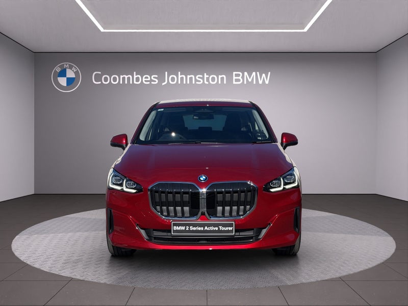 2026 BMW 225e xDrive Active Tourer image 2