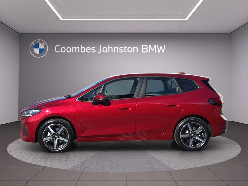 2026 BMW 225e xDrive Active Tourer image 3