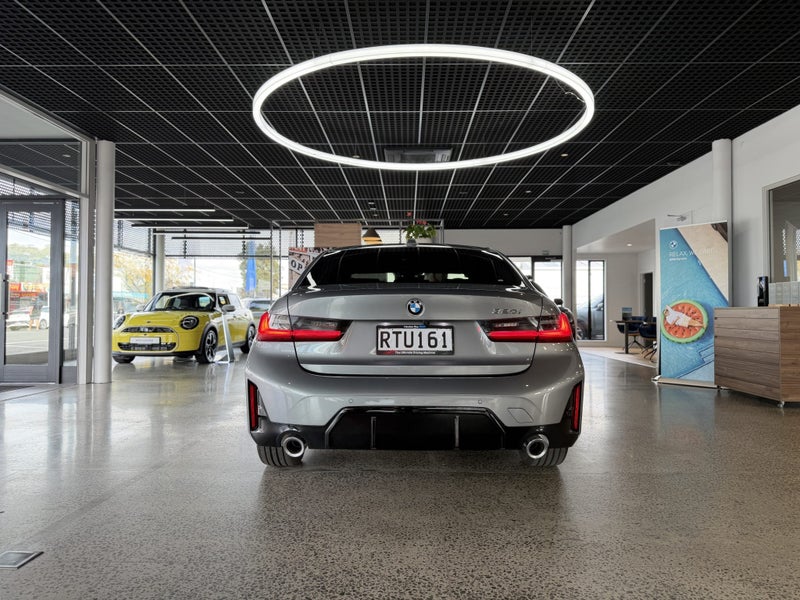 2026 BMW 320i M-Sport + Executive & Enhancement... image 5